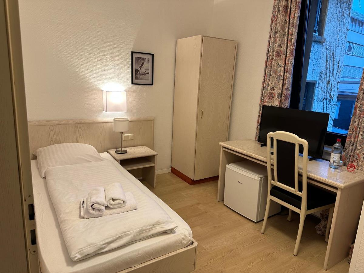 Hotel "Dream In" Heiligenhaus Ngoại thất bức ảnh